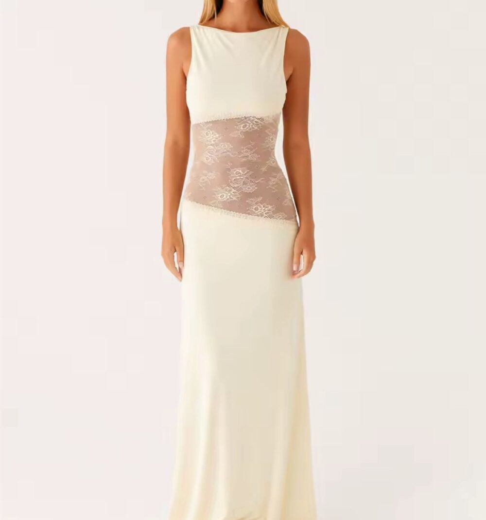 VESTIDO LARGO CON DETALLE DE TRANSPARENCIA